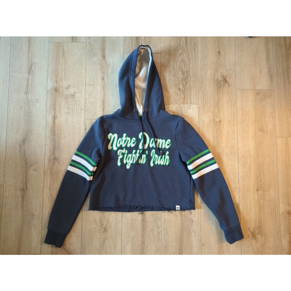Colosseum Notre Dame Fighting Irish Blue Retro Script Cropped Hoodie Small - Picture 2 of 8
